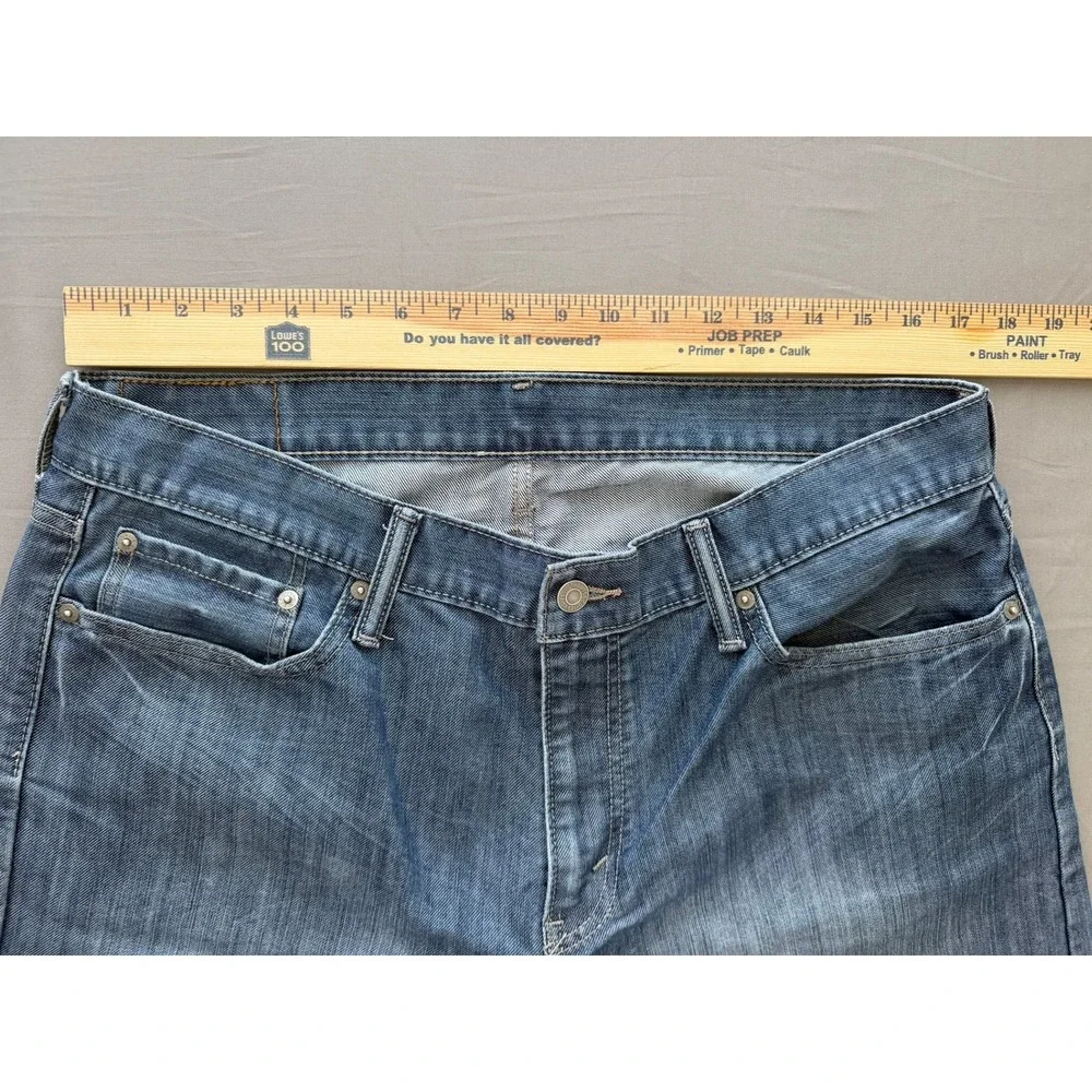 Levis 514 Straight Fit Jeans Mens 36x32 Blue Denim Medium Wash Pants